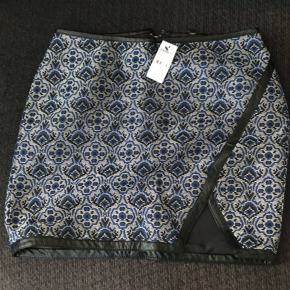 Express skirt, size 0